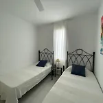 Albatros 48 By Som Menorca Apartman *